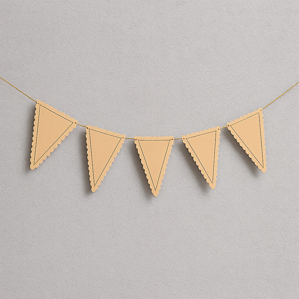 MDF triangular hanging 5 frame with scalloped edges 