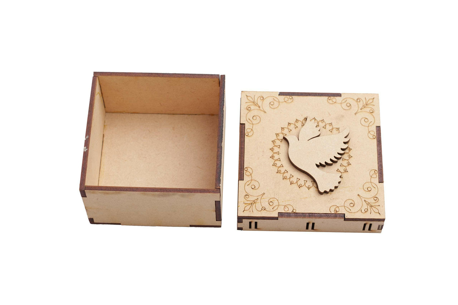 The image shows the depth and inside of the bird jewellery box.
